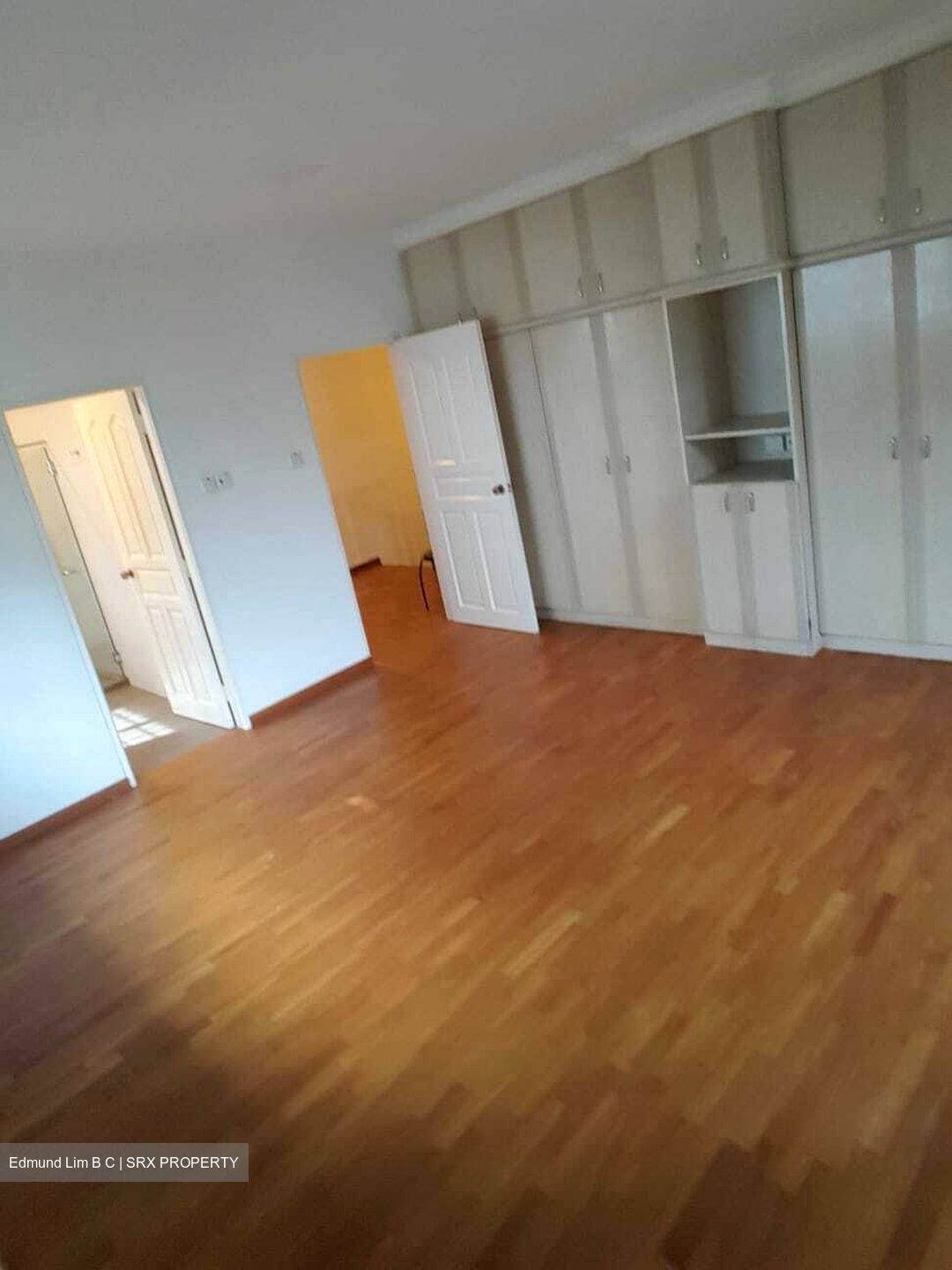 West Lake Garden (D20), Semi-Detached #585597031